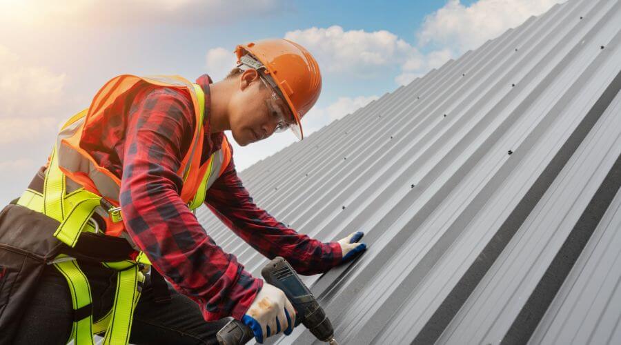 Professional Emergency Roof Repairs services in Grant, MI